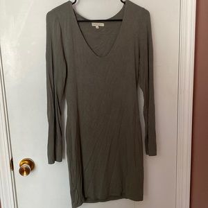 Double lined long sleeve piko dress. V-neck. Olive green. Size medium.